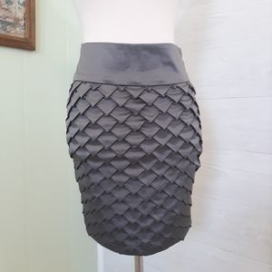 Lucy & Co pleated diamond pencil skirt small *O